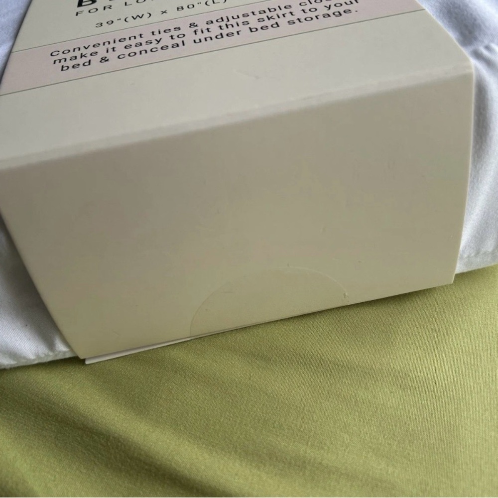 Rachel Zoe Twin or Twin XL Bed Skirt 39" x 80" x 42" Lofted Dorm Bed White - Picture 8 of 15